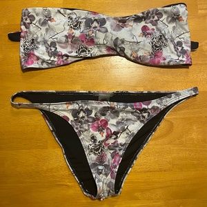 NEVER WORN Floral Bandeau Bikini